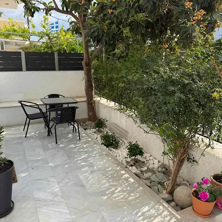 Appartement Leon Seaside 2bedroom House - 1 Min Walk To The , In Kos Center *
