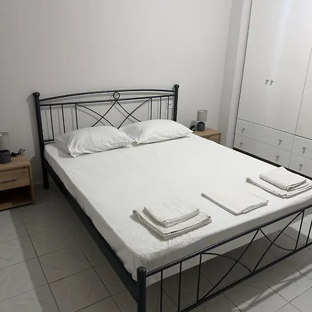 Leon Seaside 2bedroom House - 1 Min Walk To The , In Kos Center