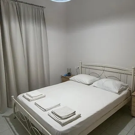 Appartement Leon Seaside 2bedroom House - 1 Min Walk To The , In Kos Center