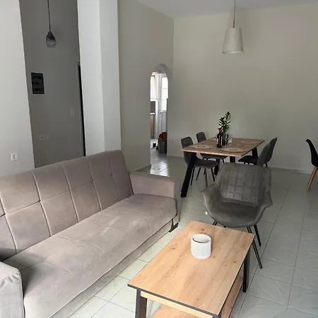 Leon Seaside 2bedroom House - 1 Min Walk To The , In Kos Center Ampavris